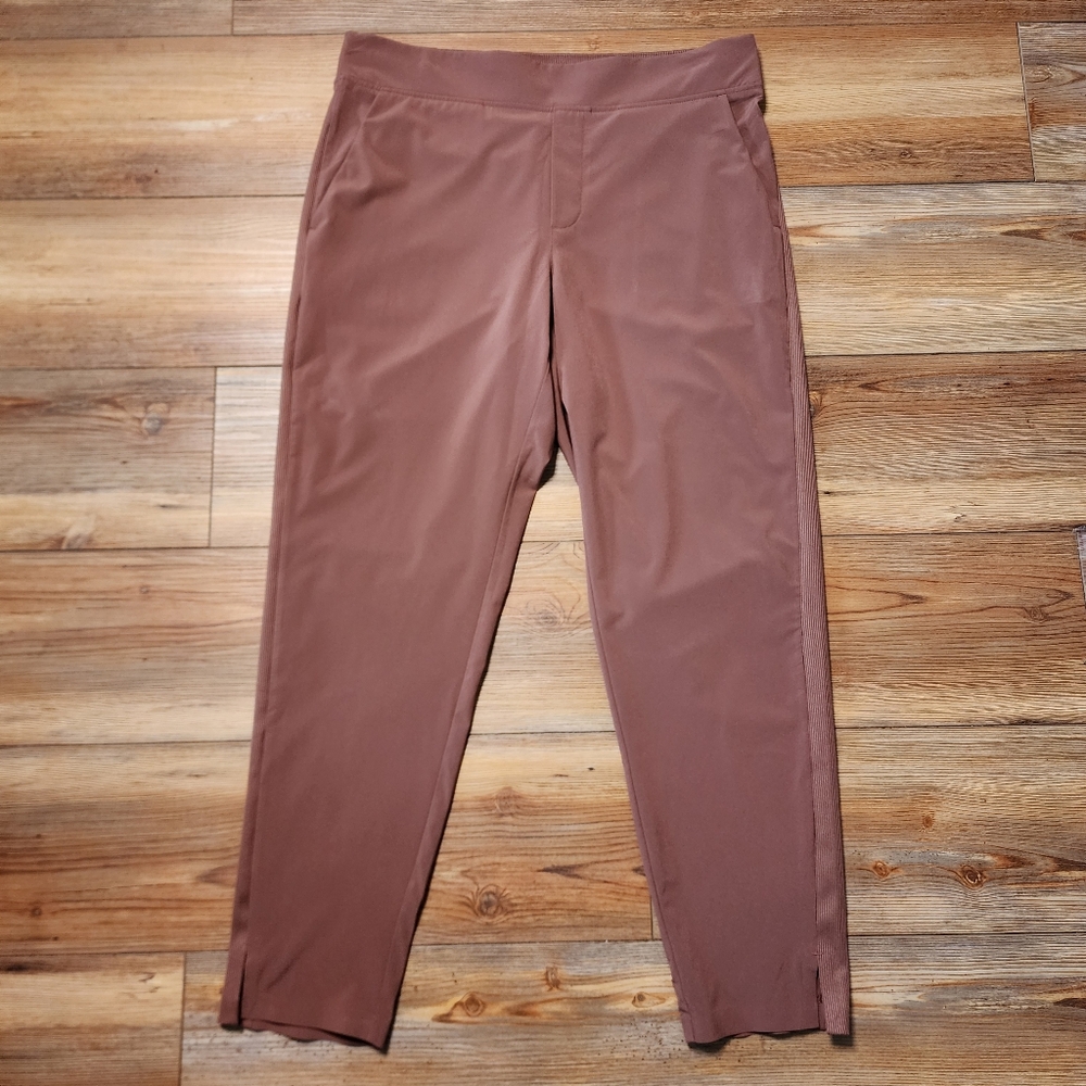 Athleta Brooklyn Mid Rise Ankle Pant Womens 10 Hearth Rose